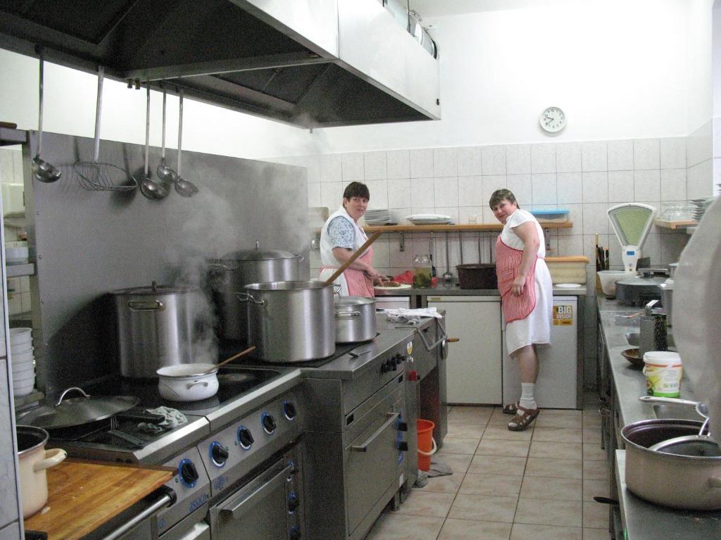 Kajovska Hospoda Luaran gambar